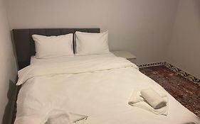 Red Tent Suite Akkiraz
